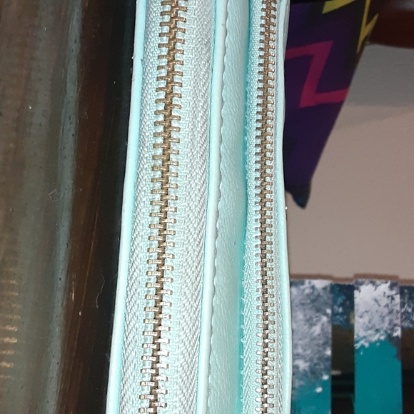 Wallet - Picture 4 of 4